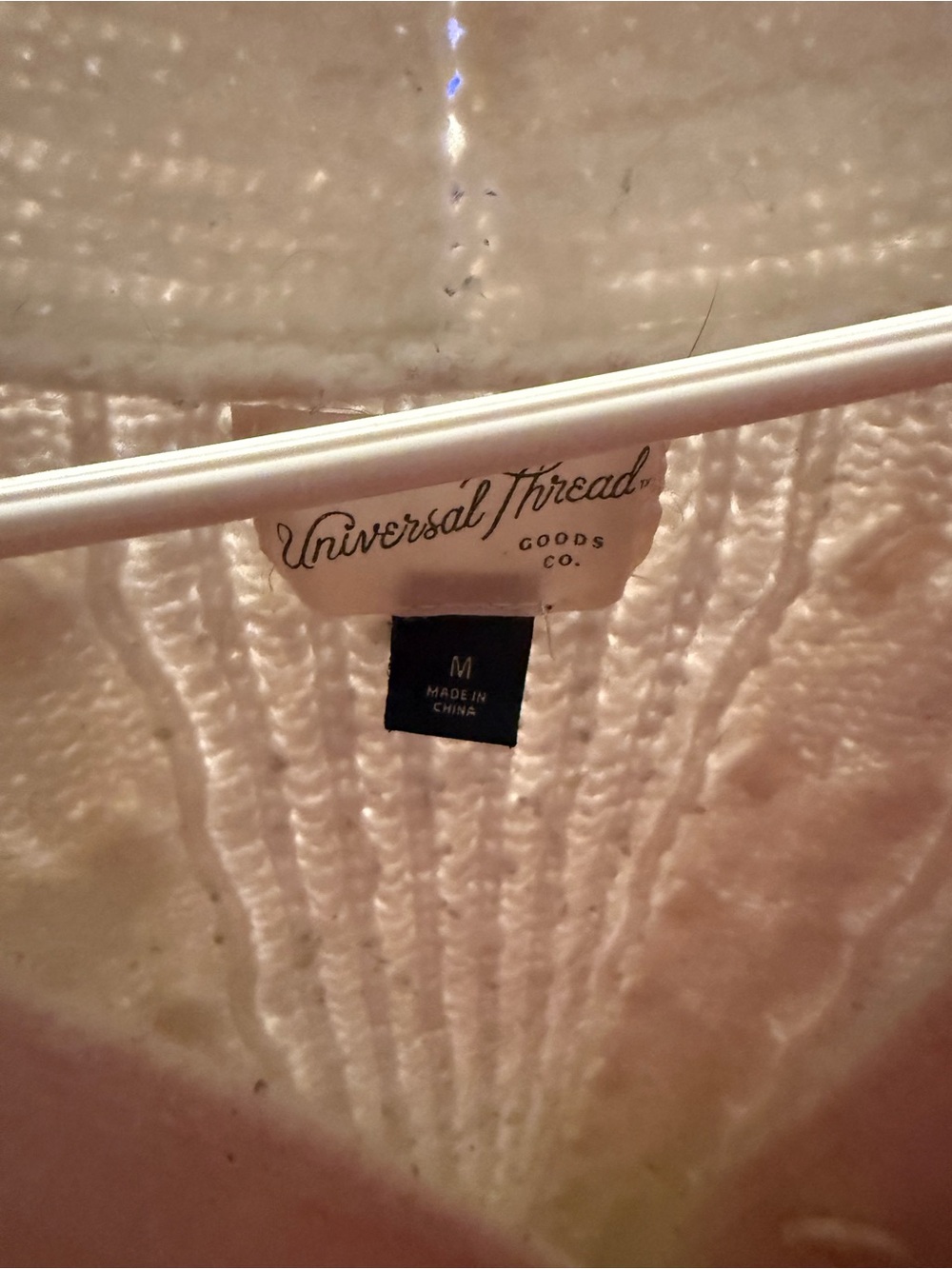 Universal Thread Cream Cable-Knit V-Neck Button Cardigan - Picture 2 of 3